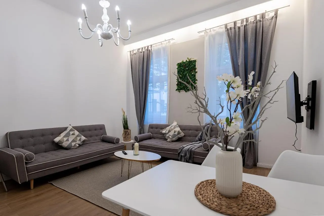 Vienna My City Apartment Family Room