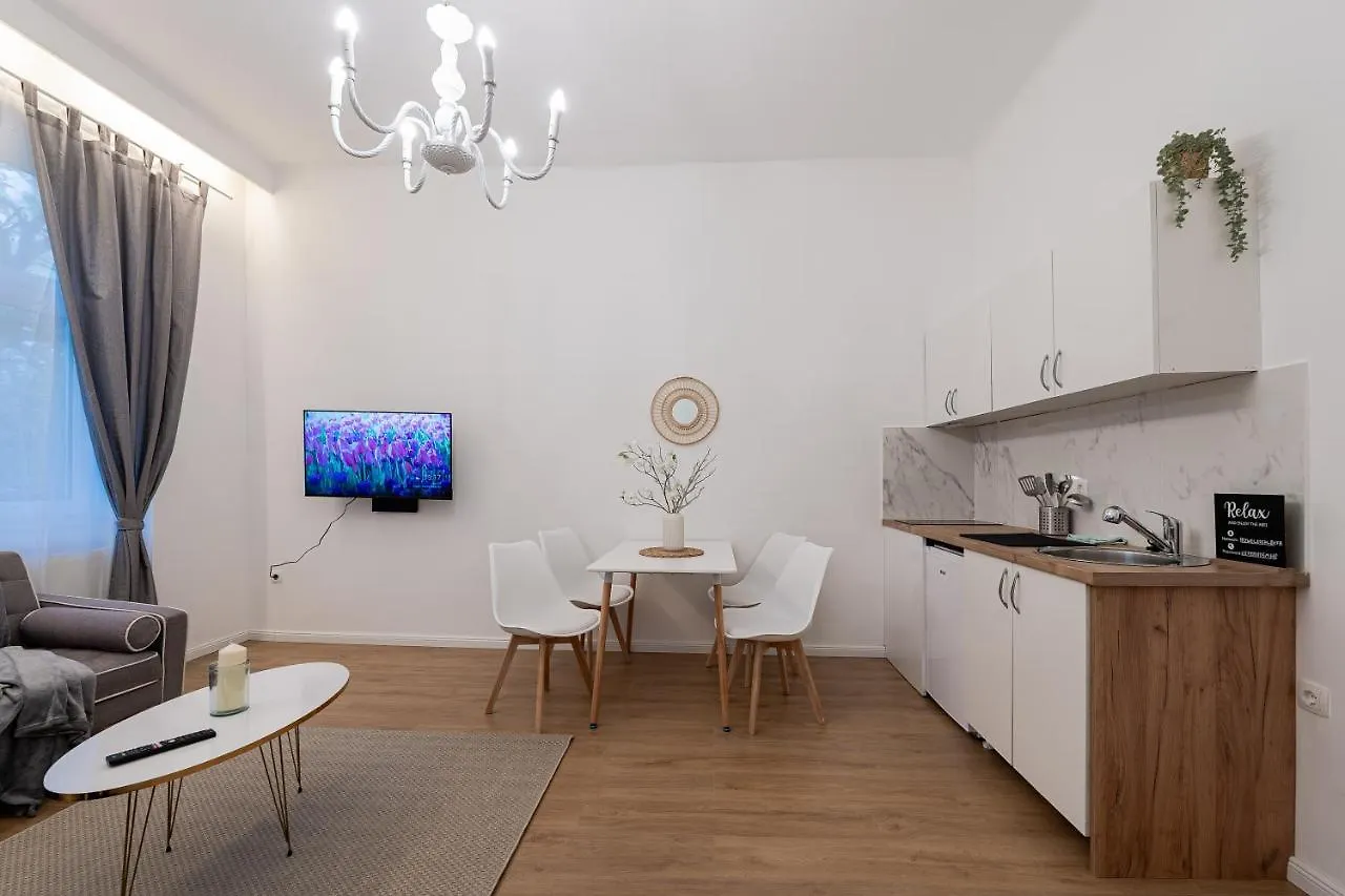 Vienna My City Apartment Family Room Austria