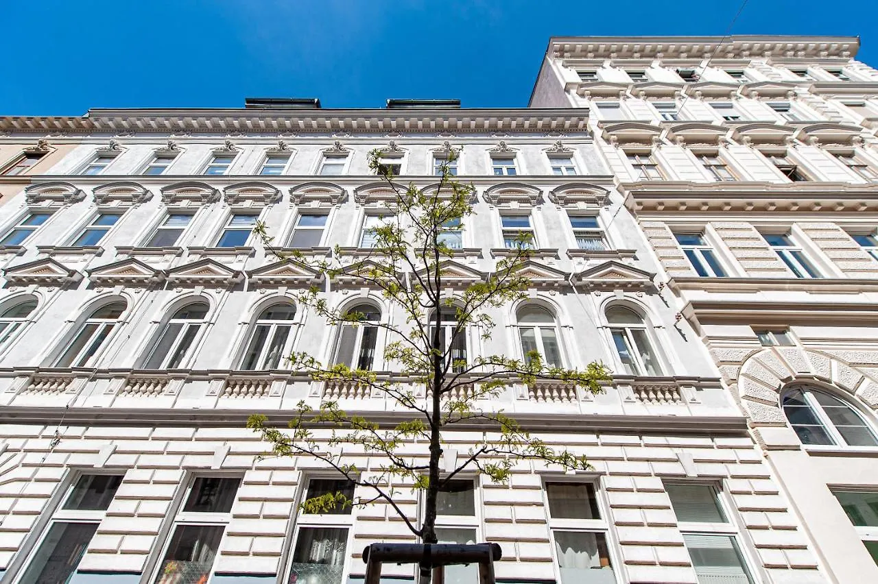 Vienna My City Apartment Family Room 0*,  النمسا